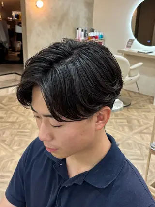 ショート パーマ メンズ パーマ職人DAIKI ツイスパ/波巻きのヘアスタイル