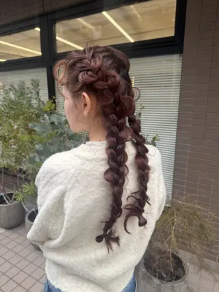 ロング ヘアアレンジ MIES amane(アマネ)のヘアスタイル