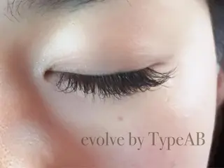 マツエク・マツパ evolve by TypeAB所属・evolve  by TypeABのマツエク・マツパデザイン