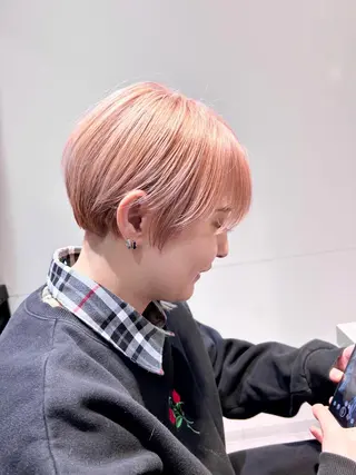ショート EMANON 池袋西口所属・似合わせボブ🫧 藤本のヘアスタイル