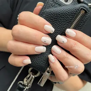 ショート maimai　W 【放出店】のネイルデザイン