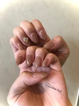 ミディアム ネイル USAMiMi 🐰💕のネイルデザイン