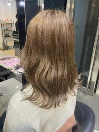 ミディアム カラー 女性リピ90%🍨 🩷佐藤みずきのヘアスタイル