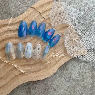 ネイル Eight plusのネイルデザイン
