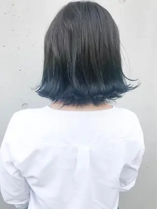 ミディアム カラー putri 副店長 岸本　拓真のヘアスタイル
