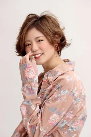 ショート カラー お得💮全メニュー 🎊30%Off🎉のヘアスタイル