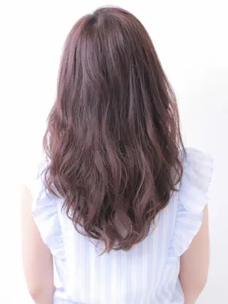 パーマ 中林 由佳のヘアスタイル