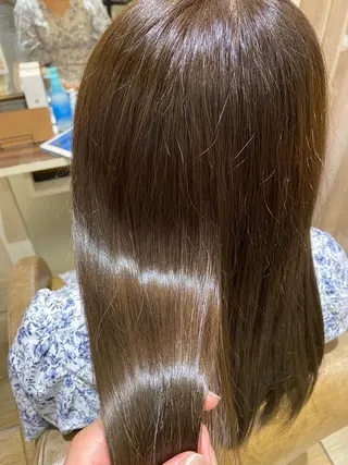 ショート カラー うる艶カラー🤍 SAKI🧸錦糸町のヘアスタイル