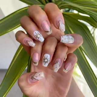 ネイル es nailのネイルデザイン