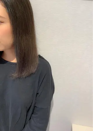 ミディアム カラー 髪質改善&Spa fee by carrefour 大橋店[フィー・バイ・カルフール大橋]所属・stylist Yukieのヘアスタイル