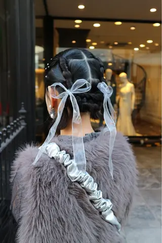 セミロング ヘアアレンジ DOULAQ所属・AKO .のヘアスタイル