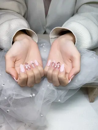 ネイル NiNa ビューティーサロン所属・Ni Naのネイルデザイン