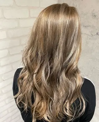 ロング カラー ヘアアレンジ Aloa横浜所属・トップスタイリスト Shoyaのヘアスタイル