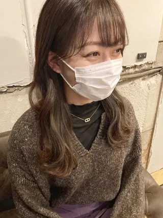 セミロング ✨色持ちの良い艶 カラー✨蟹江真世のヘアスタイル