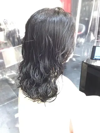 セミロング カラー パーマ Annon プライベートサロンのヘアスタイル