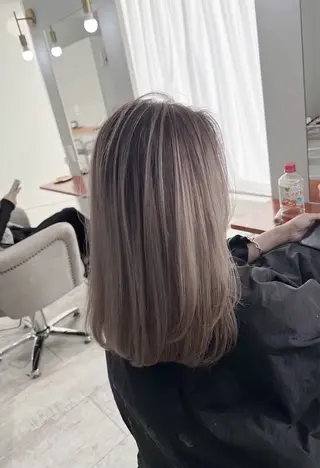 ミディアム カラー ROBIN所属・指名数No.1 /NAOYAのヘアスタイル