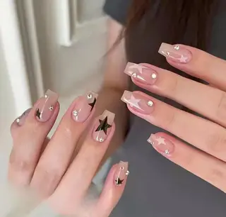 ネイル 💗キラネイル💗 モチ最高のネイルデザイン