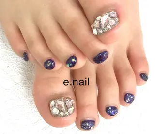 ネイル e.nail所属・和賀井 恵理のネイルデザイン
