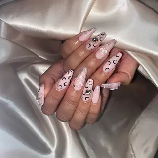 ネイル la vie  Luire所属・la vie Luire ｱｽｶのネイルデザイン