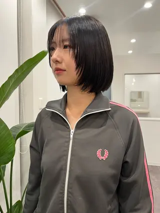 ミディアム 金井 美悠のヘアスタイル