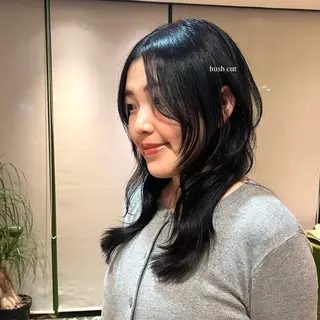 セミロング カラー an.nico所属・レイヤー/透明感艶 カラー丸山ななほのヘアスタイル