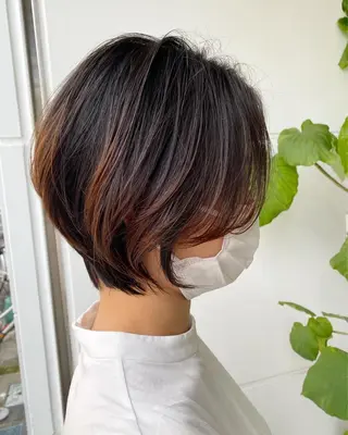ショート カラー ◎モチマル チアキ◎のヘアスタイル