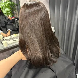 セミロング カラー nameless miichiのヘアスタイル