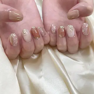 ネイル essence所属・pétit maakoのネイルデザイン