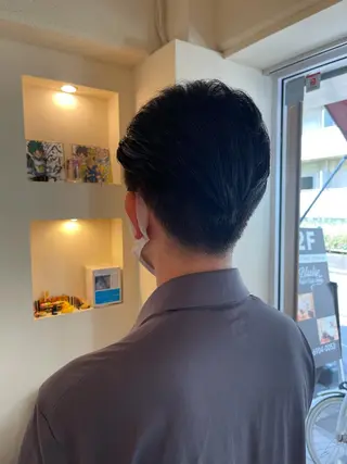 ショート EMBELLIR fleur【アンベリール フルー】所属・EMBELLIR マツナガカヨコのヘアスタイル