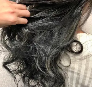 セミロング カラー 難波/心斎橋/ボブ/ 髪質改善/ハイトーンのヘアスタイル