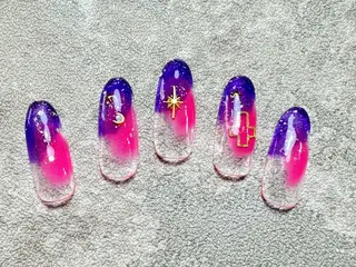 ネイル マジックミラー所属・マジック ミラーのネイルデザイン