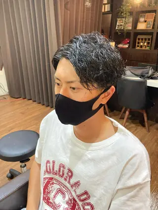 パーマ メンズ パーマが得意な【最高 悠斗】のヘアスタイル