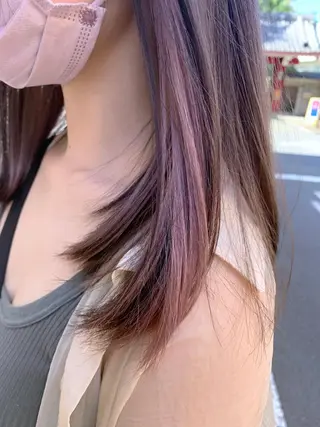 ミディアム カラー ぱつっとボブ/ 小野あかねのヘアスタイル