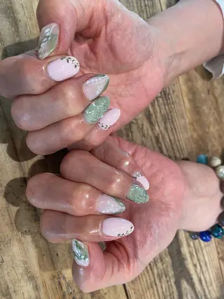 ネイル 佐藤  悠子のネイルデザイン