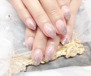 ネイル マジックミラー所属・マジック ミラーのネイルデザイン