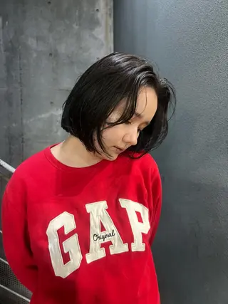 ミディアム カラー AOI 　ヘアカラ ー / ブリーチのヘアスタイル