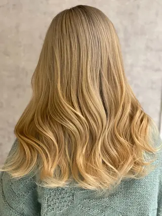 セミロング CIEL所属・バレイヤージュ⭐️ 栄/舩木裕矢のヘアスタイル