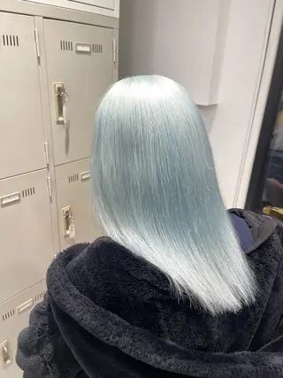 セミロング カラー ハイトーンアレンジ 🦋🥀Shuriのヘアスタイル