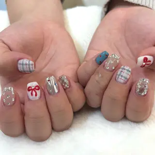 ネイル pool SAIDA🍒のネイルデザイン