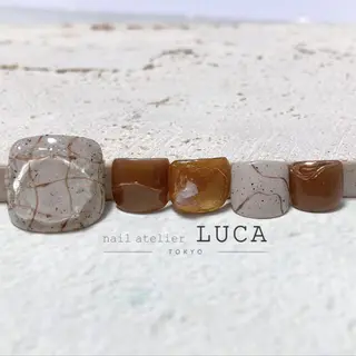 ネイル ネイルアトリエルカ スタッフのネイルデザイン