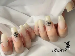 ネイル RooT Nailのネイルデザイン
