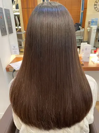 ロング HONOKA 縮毛矯正/艶カラーのヘアスタイル
