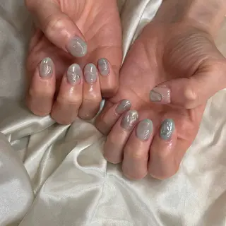 ネイル 西岡 杏のネイルデザイン