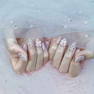 ネイル パーツ全部¥110 サロンミミのネイルデザイン