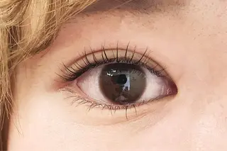 マツエク・マツパ EMILE eyelash salon所属・EMILE 🤍 Minaのマツエク・マツパデザイン