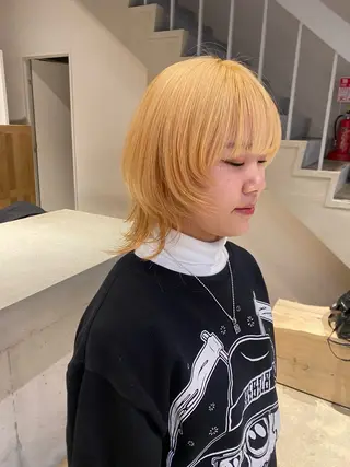 セミロング レイヤーカット/ ダブルカラーサクライのヘアスタイル