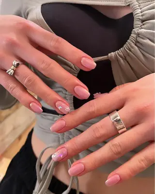 ネイル Nes.Nail所属・Miyagi Asamiのネイルデザイン