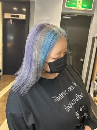 ミディアム maya レイヤーカットのヘアスタイル