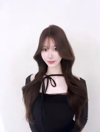 ロング Sayaka🩶 / 天王寺 / 韓国ヘアのマツエク・マツパデザイン