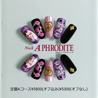 ネイル Nail  Aphroditeのネイルデザイン